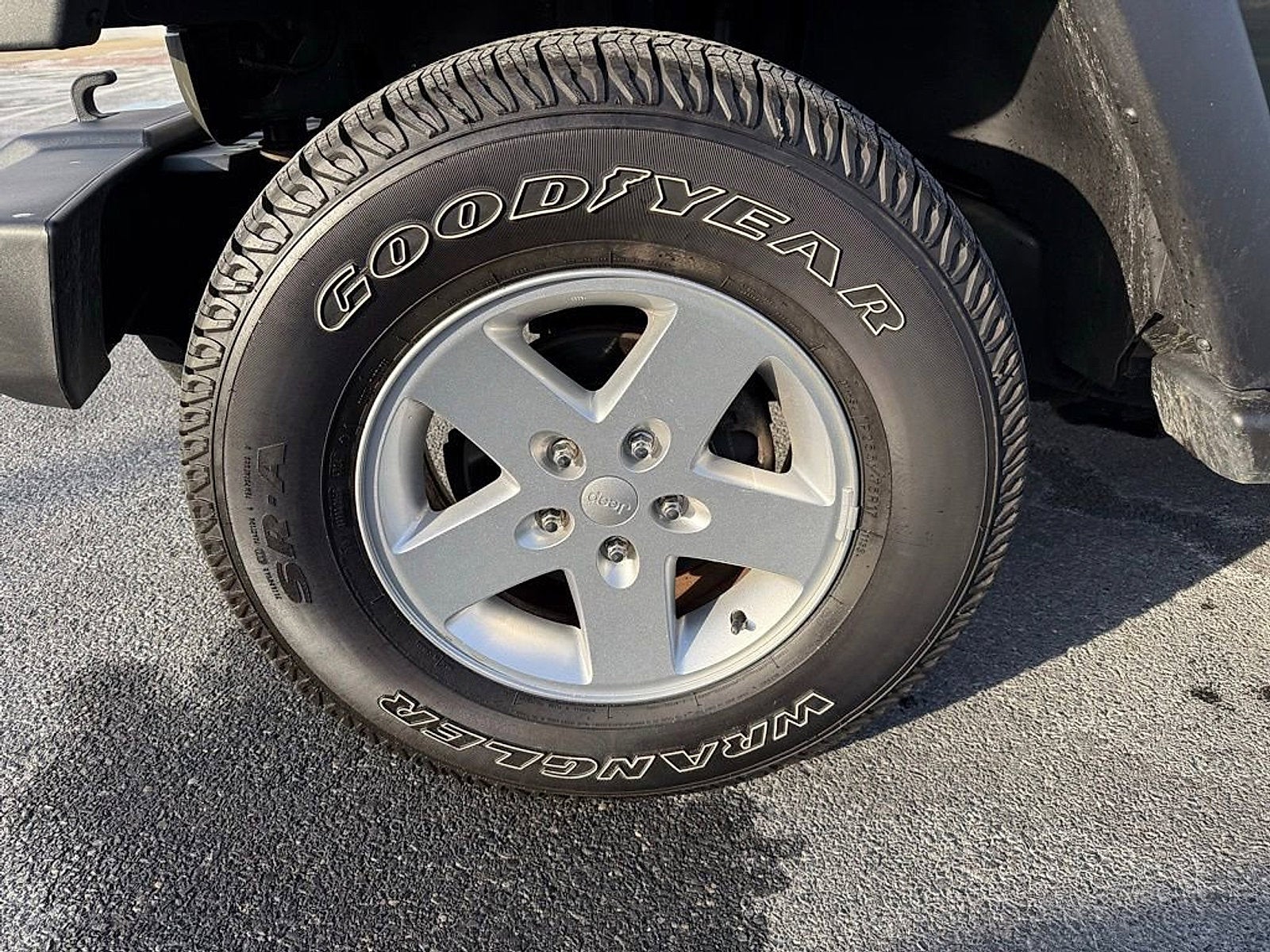 2016 Jeep Wrangler Sport