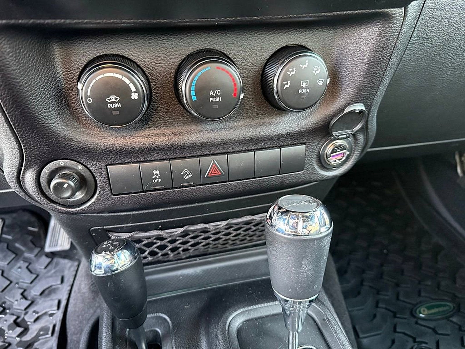 2016 Jeep Wrangler Sport