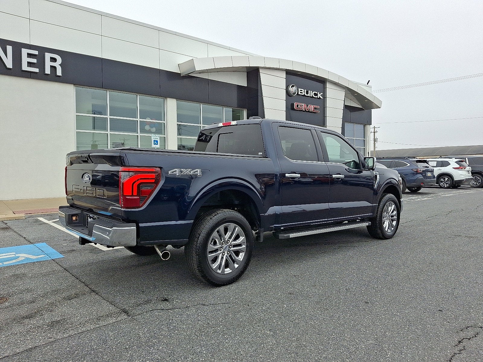 2025 Ford F-150 LARIAT