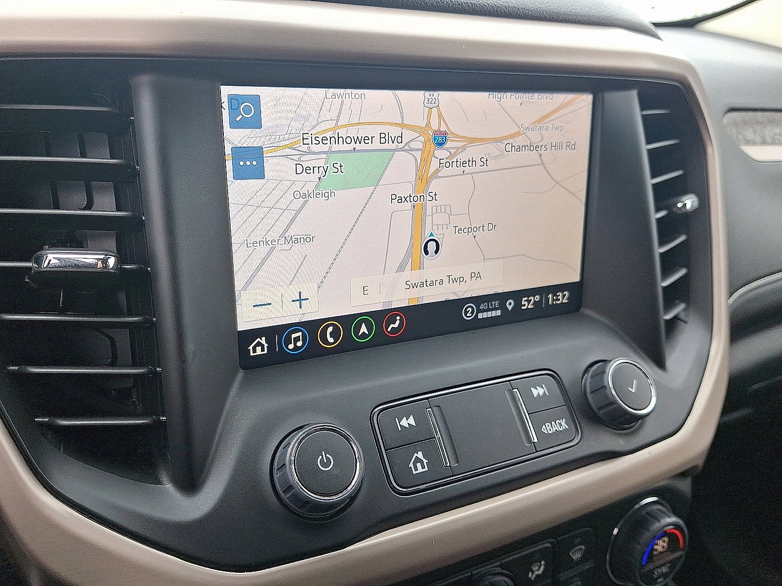 2023 GMC Acadia Denali