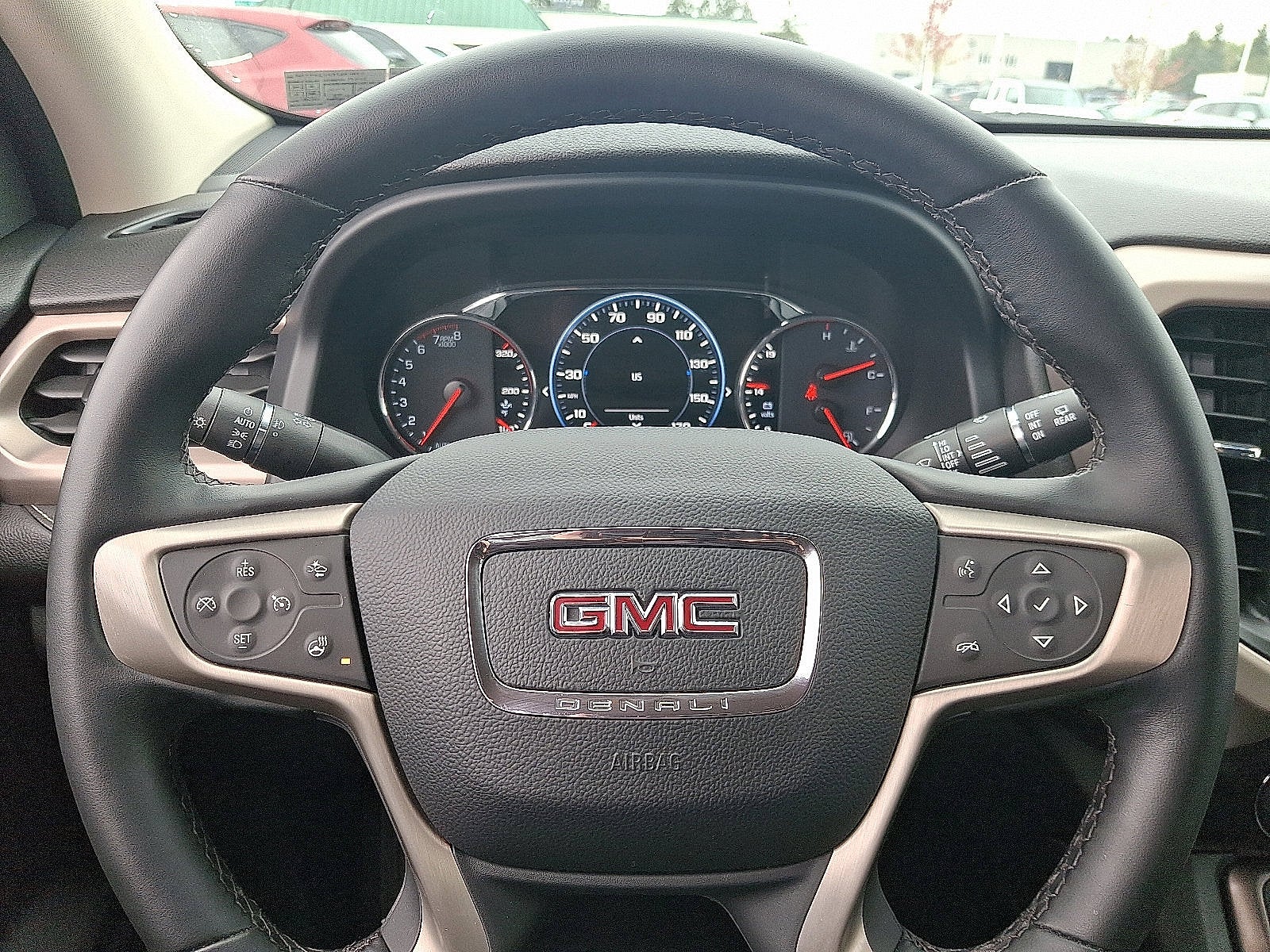 2023 GMC Acadia Denali