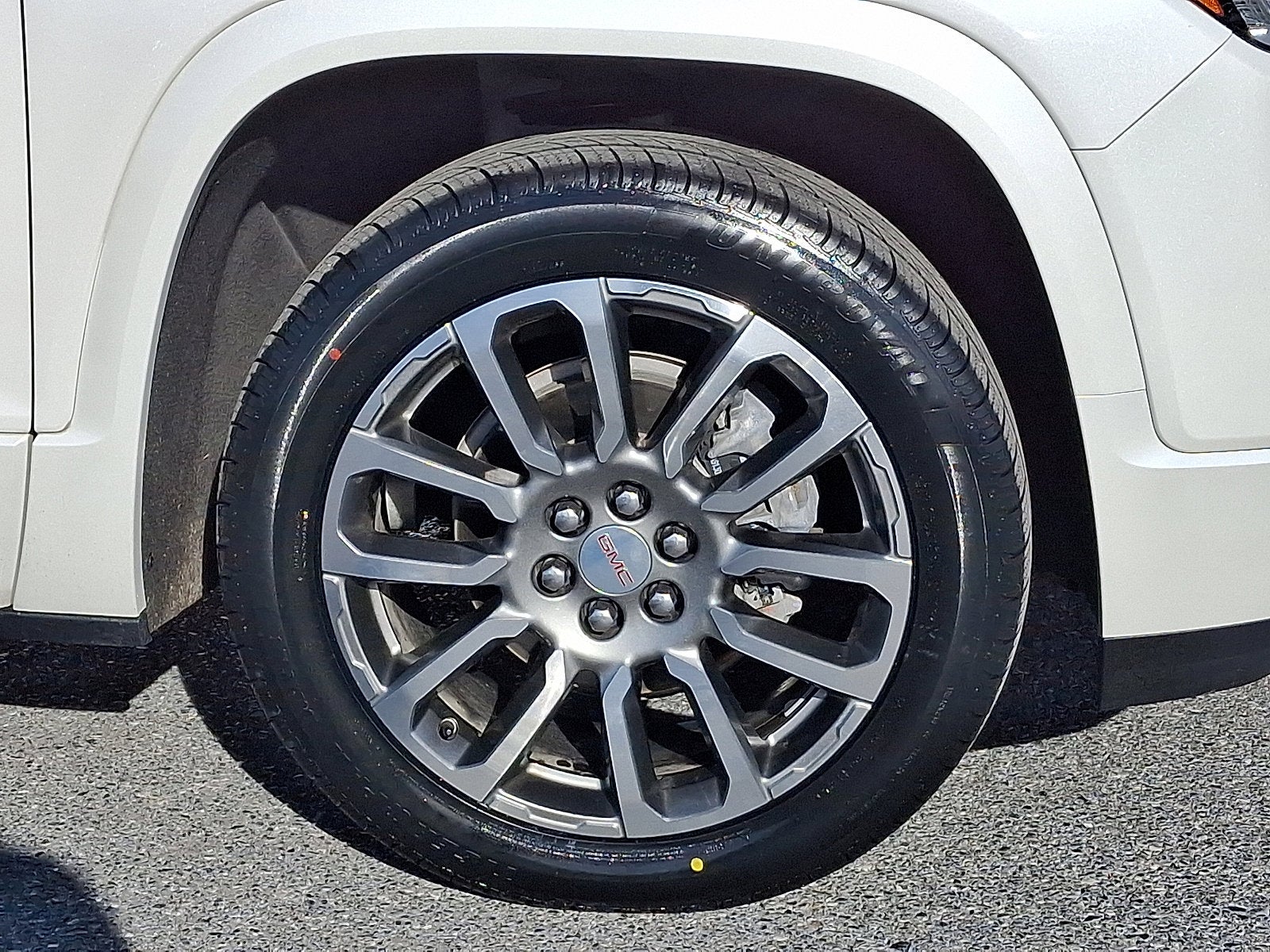 2021 GMC Acadia Denali