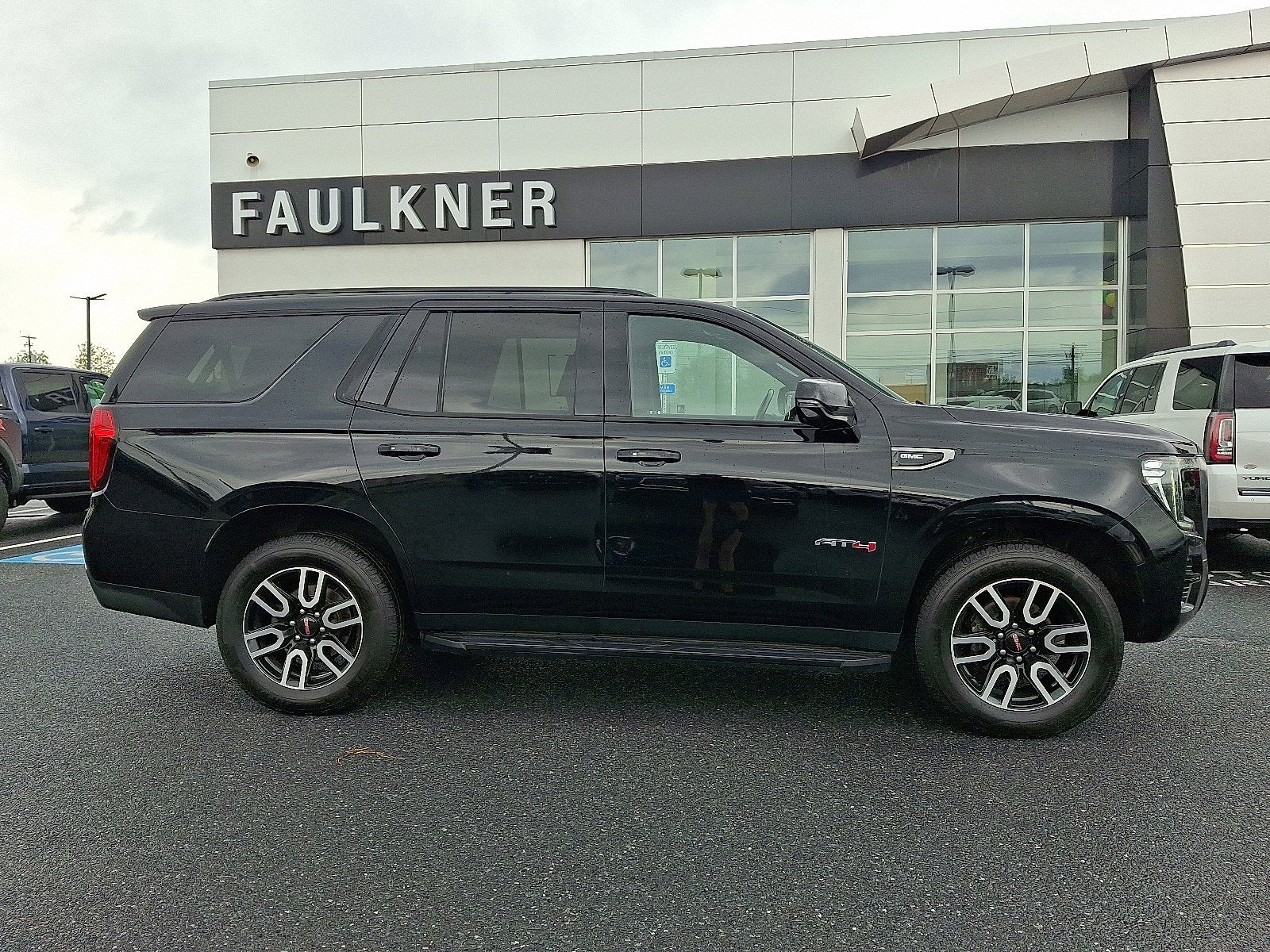 2021 GMC Yukon AT4