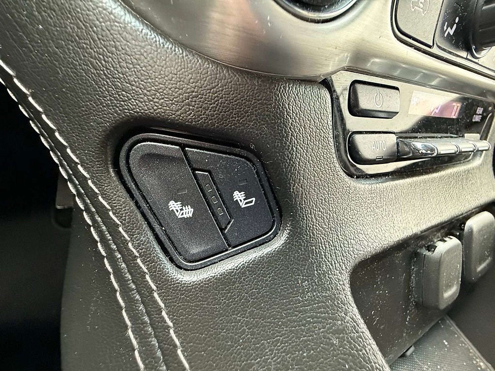 2018 GMC Yukon SLT Standard Edition