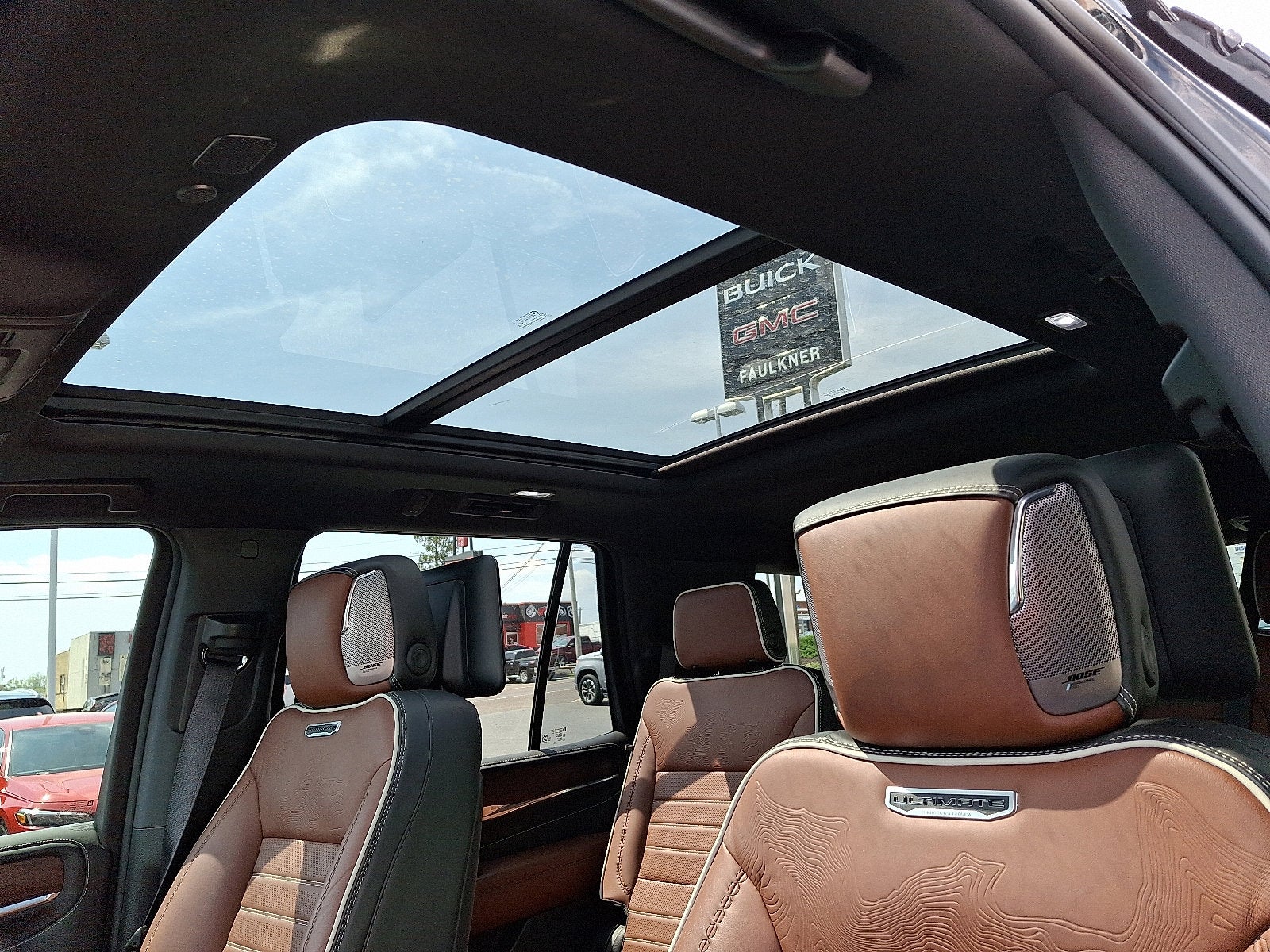 2023 GMC Yukon Denali Ultimate