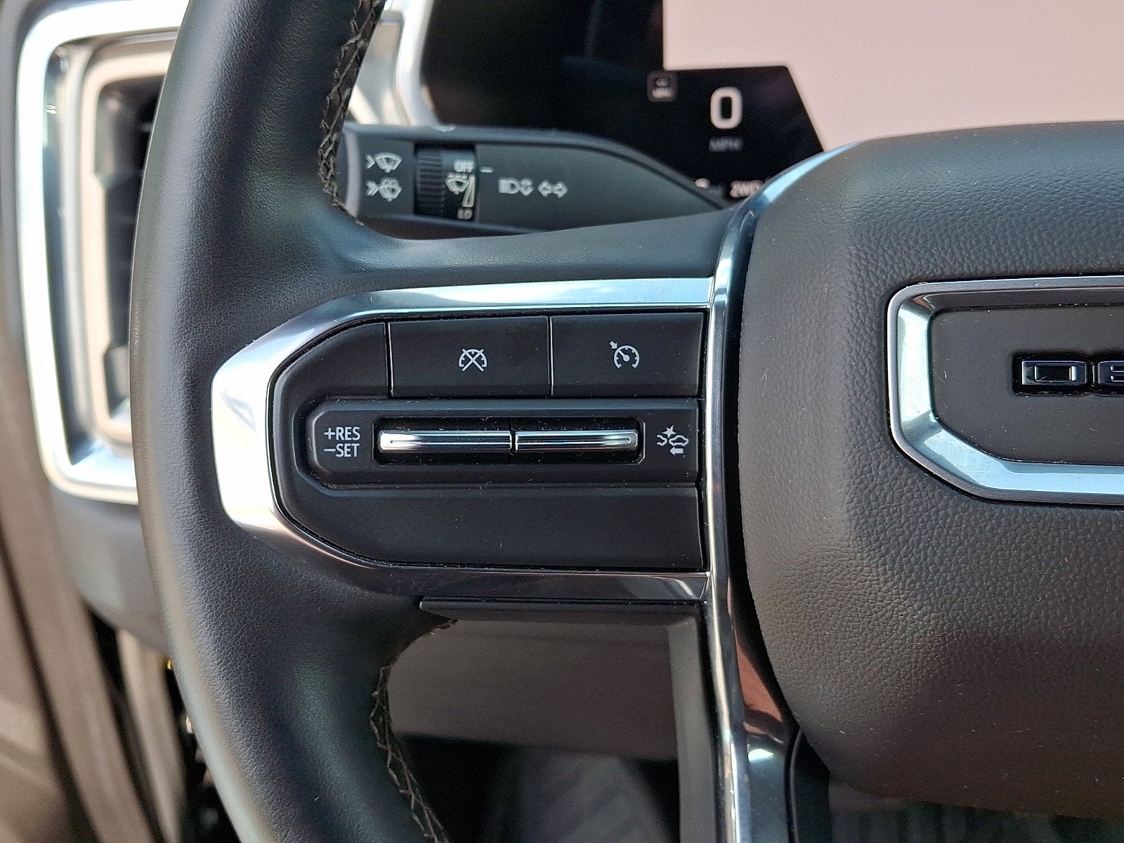 2023 GMC Canyon Denali