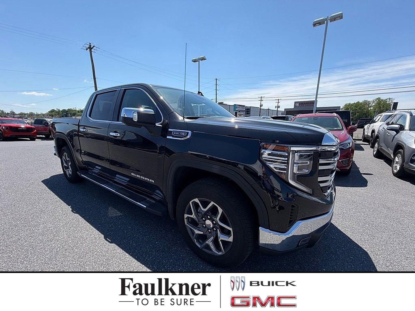 2026 GMC Sierra 1500 SLT