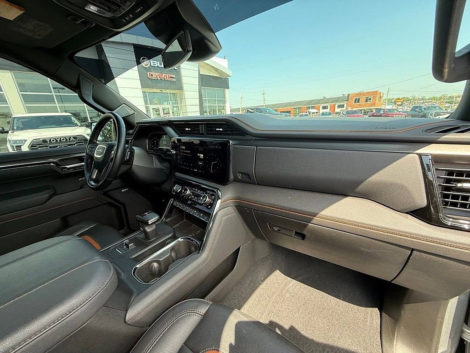 2023 GMC Sierra 1500 AT4