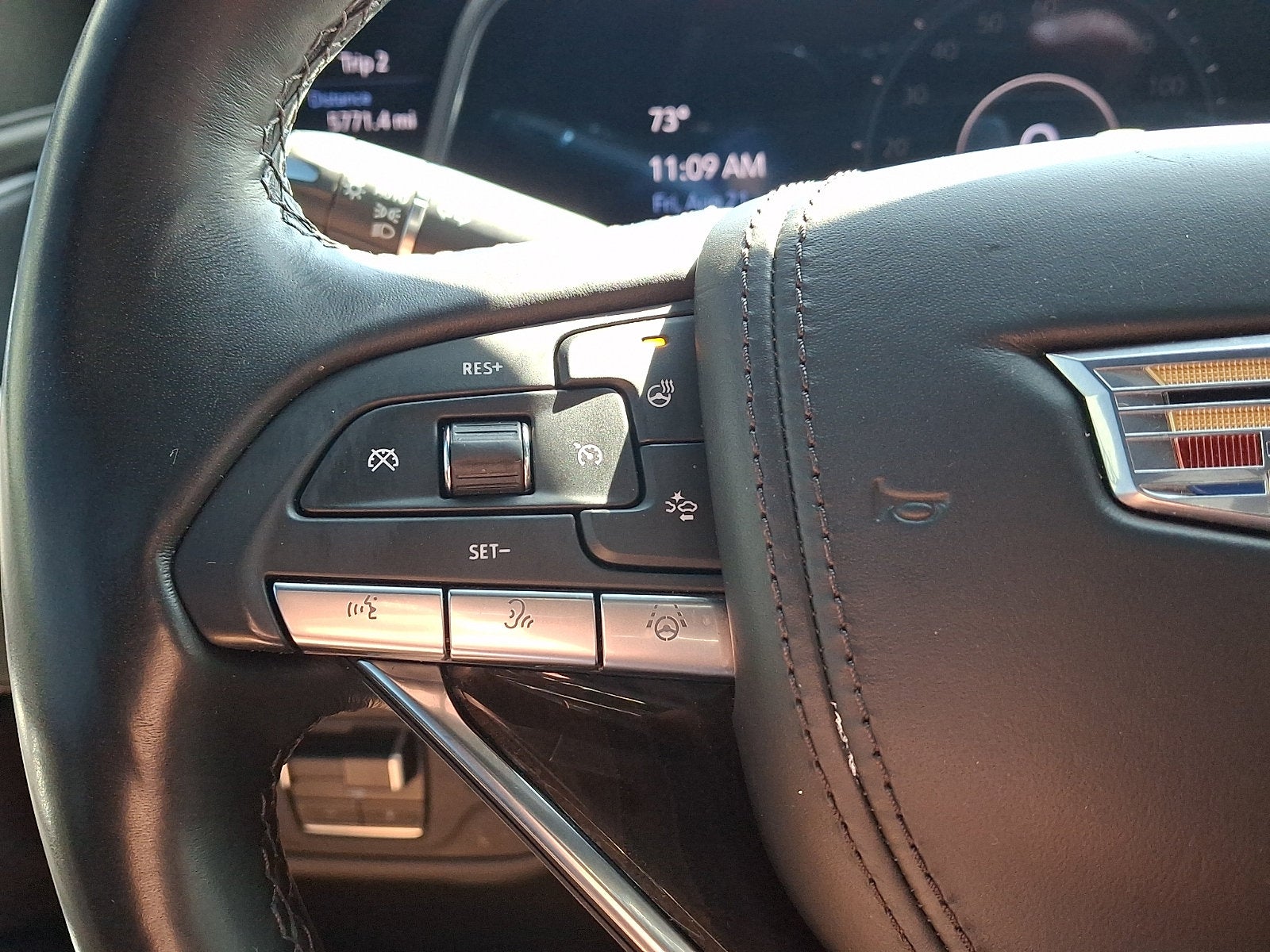 2023 Cadillac Escalade 4WD Sport Platinum