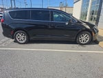 2020 Chrysler Voyager LX