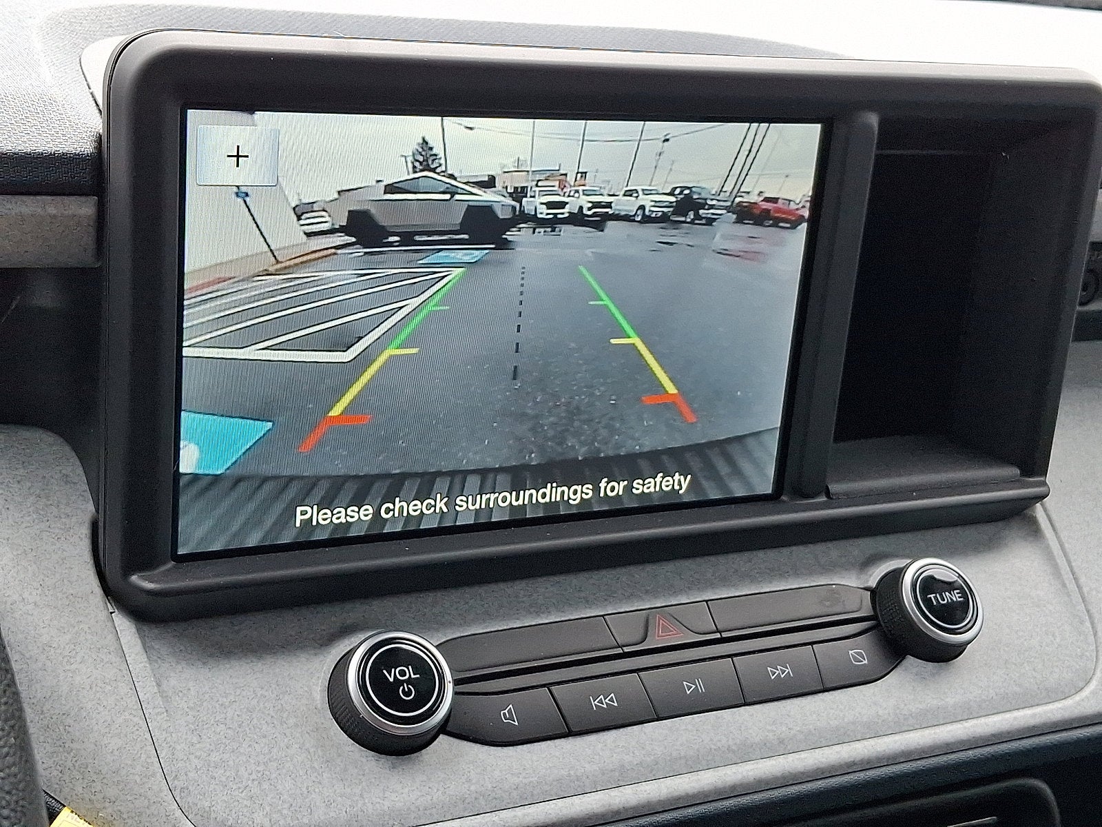 2023 Ford Maverick XL