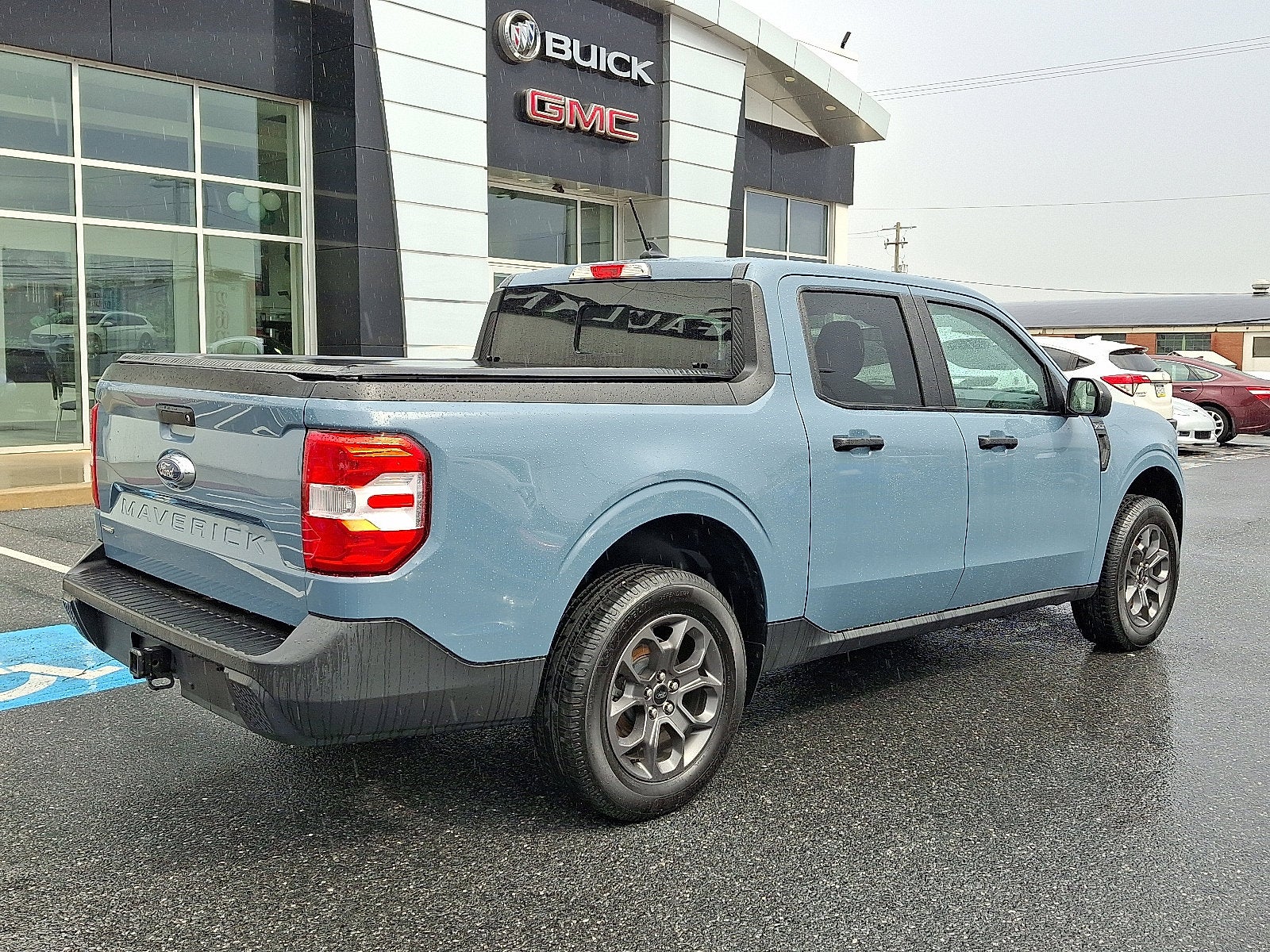 2023 Ford Maverick XL