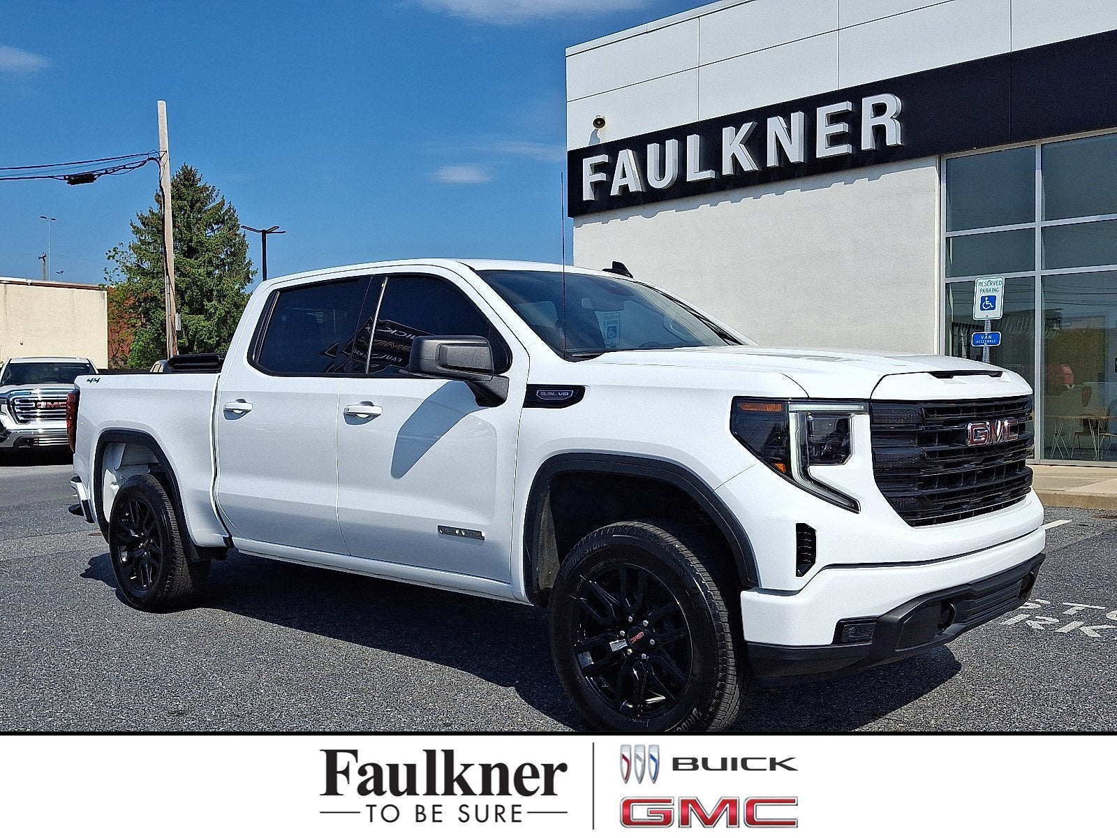 2024 GMC Sierra 1500 Elevation