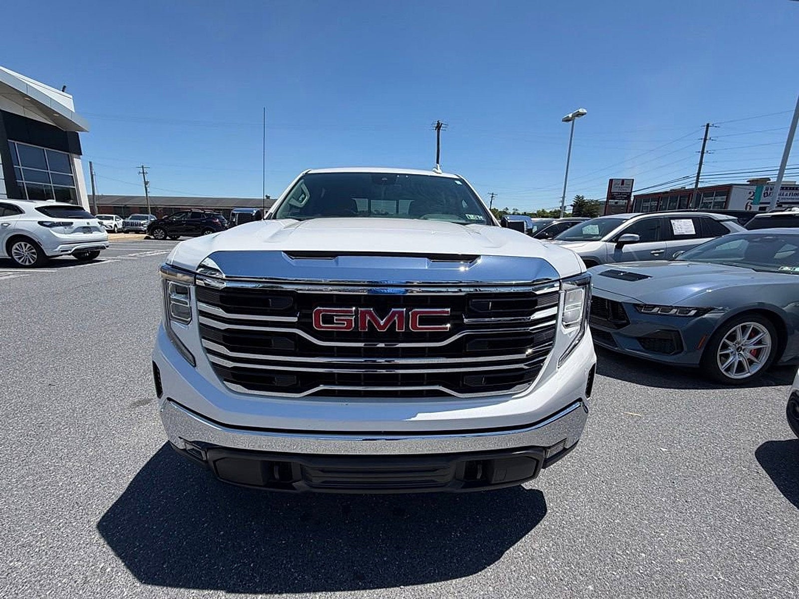 2023 GMC Sierra 1500 SLT