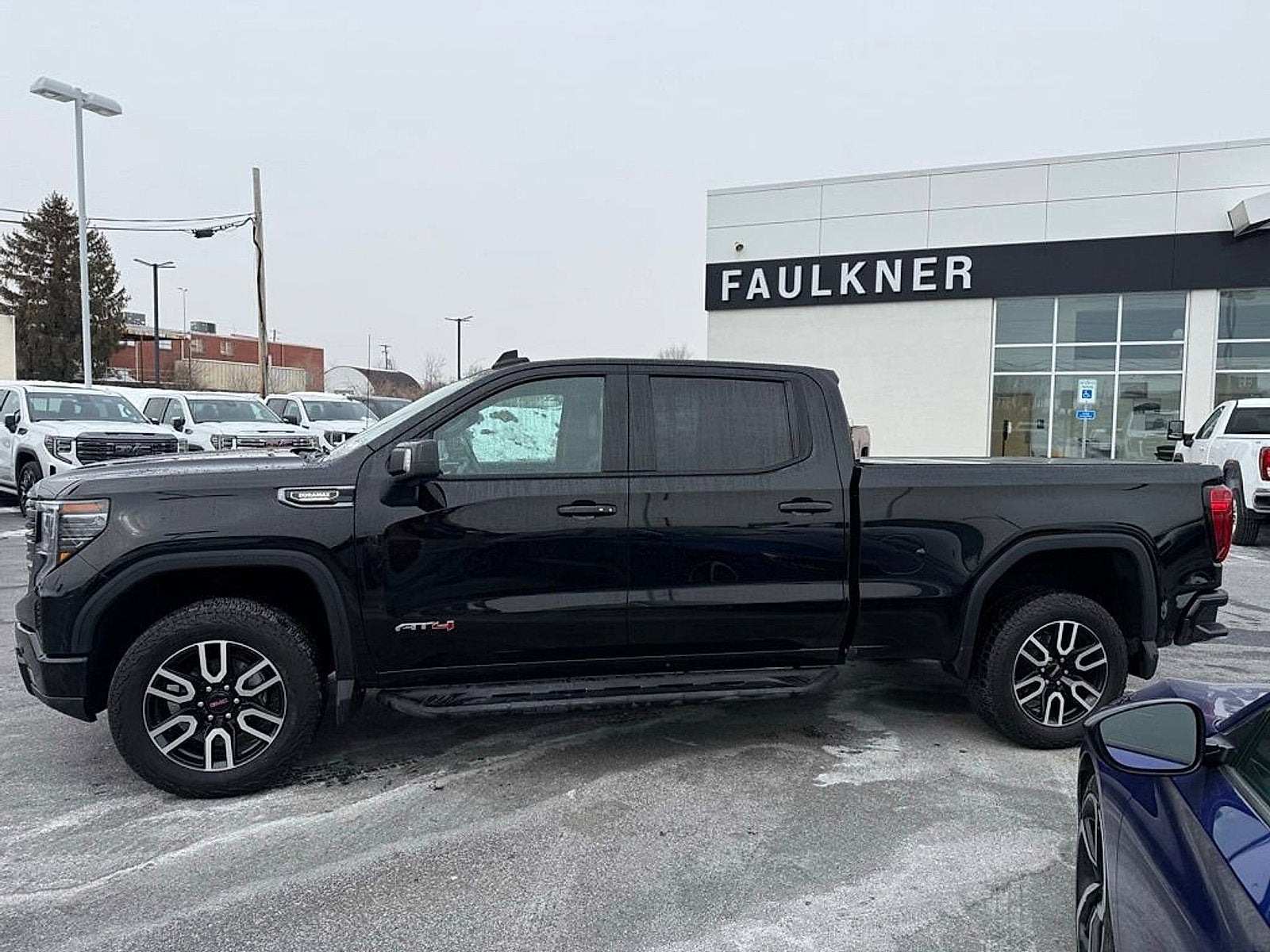 2022 GMC Sierra 1500 AT4