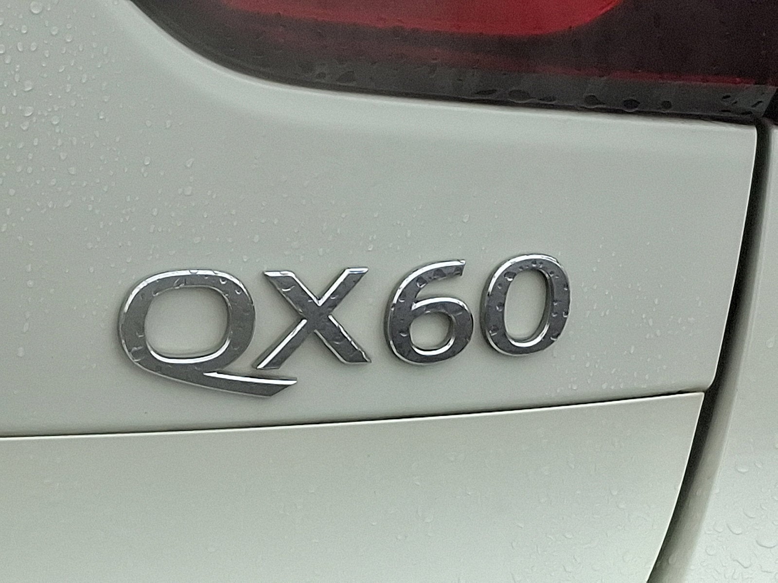 2020 INFINITI QX60 LUXE