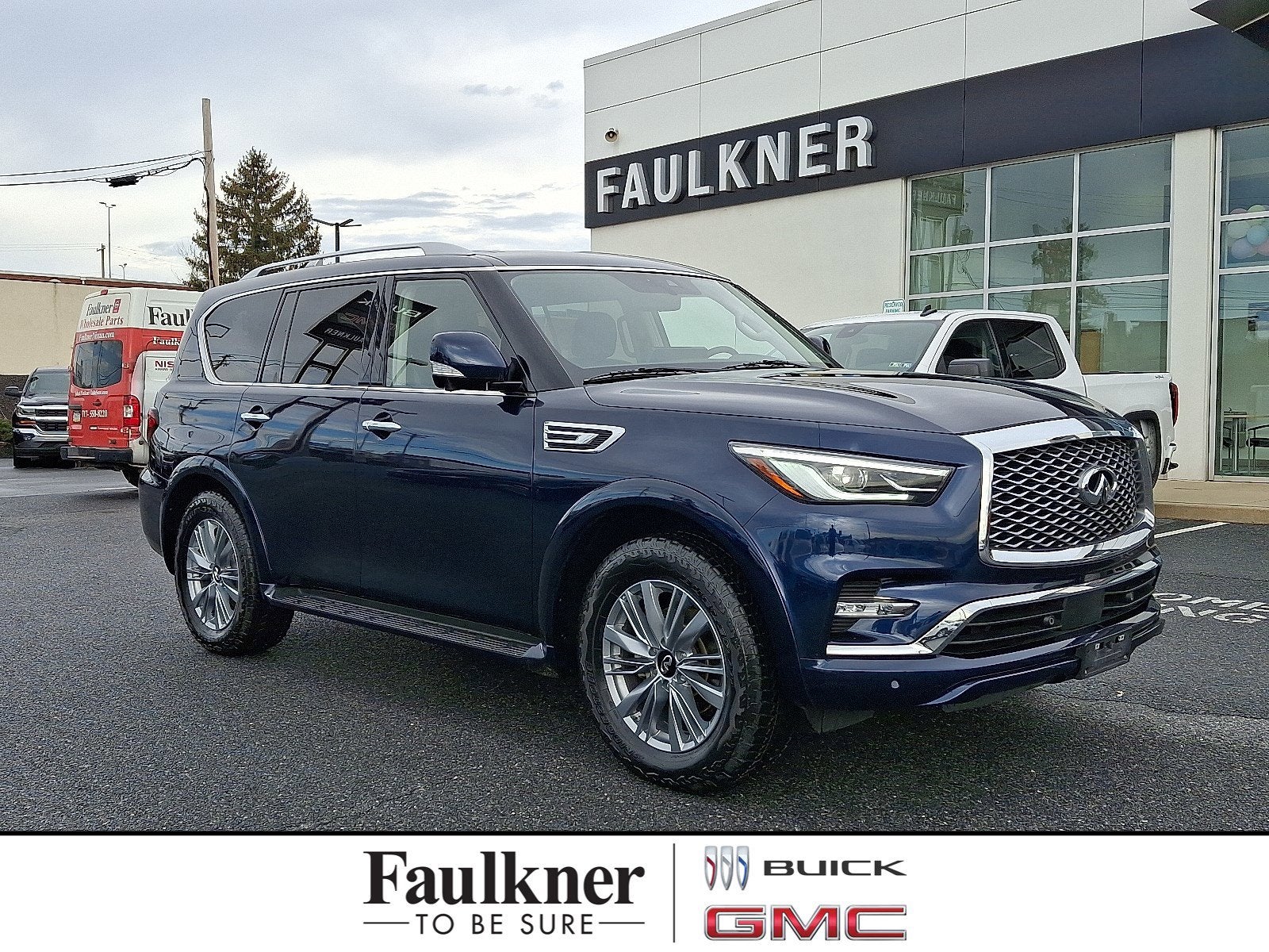 2024 INFINITI QX80 LUXE