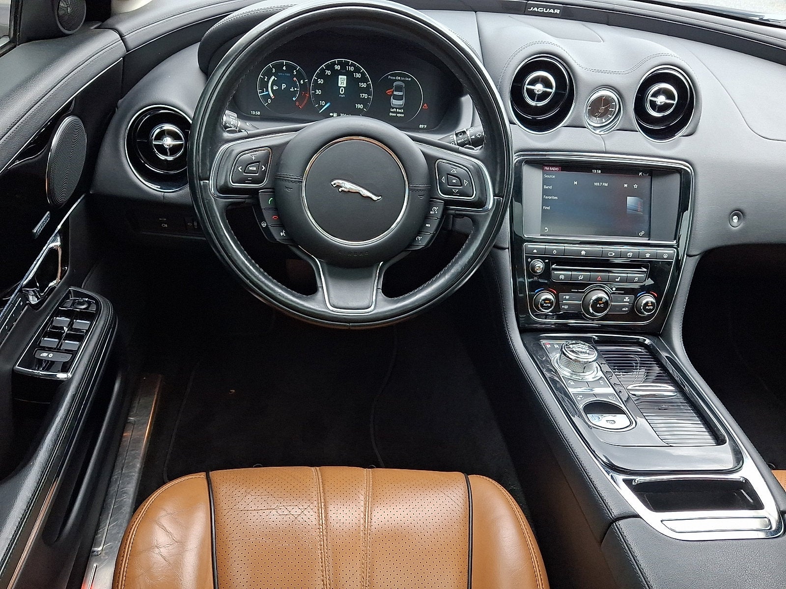 2016 Jaguar XJ R-Sport