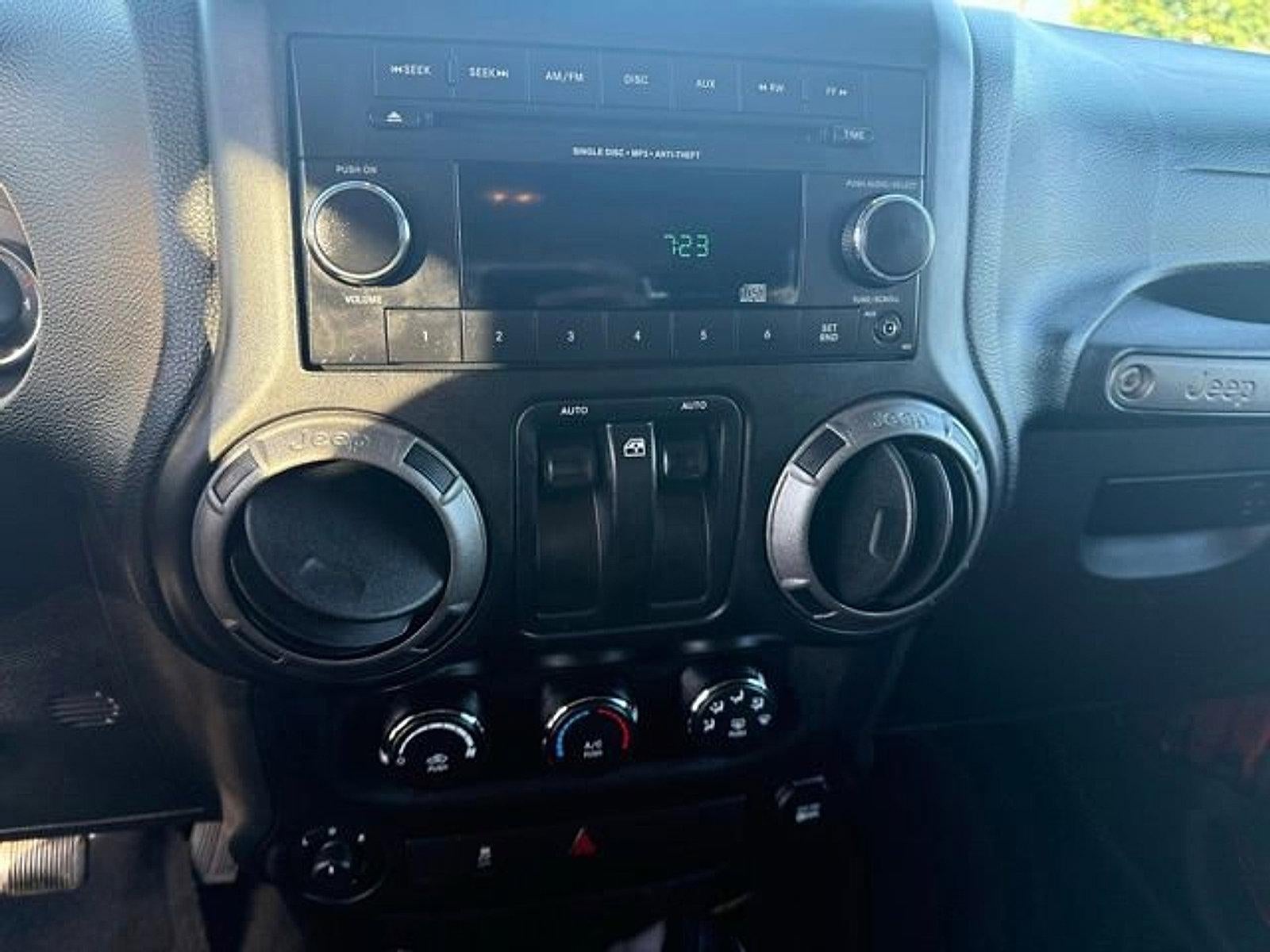 2014 Jeep Wrangler 4WD 2dr Sport
