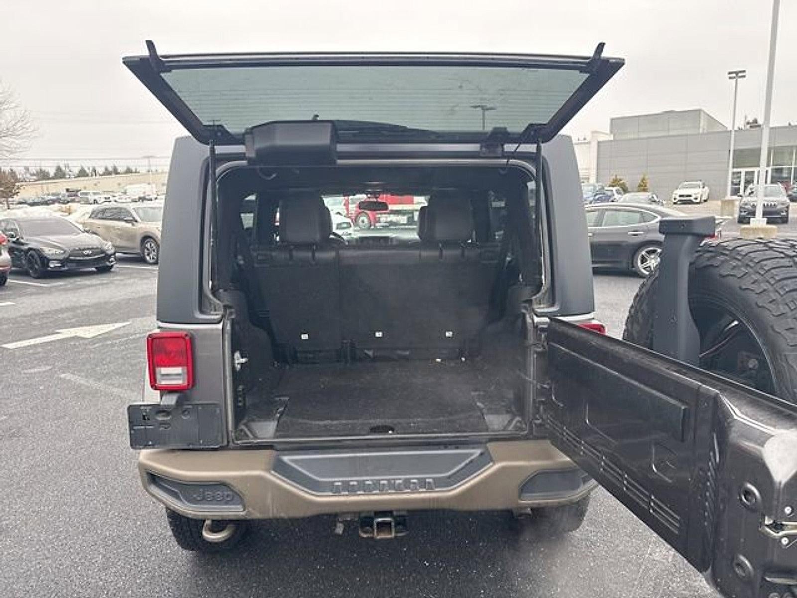 2016 Jeep Wrangler Unlimited 4WD 4dr 75th Anniversary