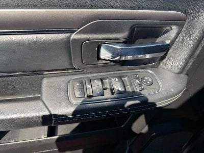 2014 RAM 1500 4WD Crew Cab 5.7 Ft Box Sport