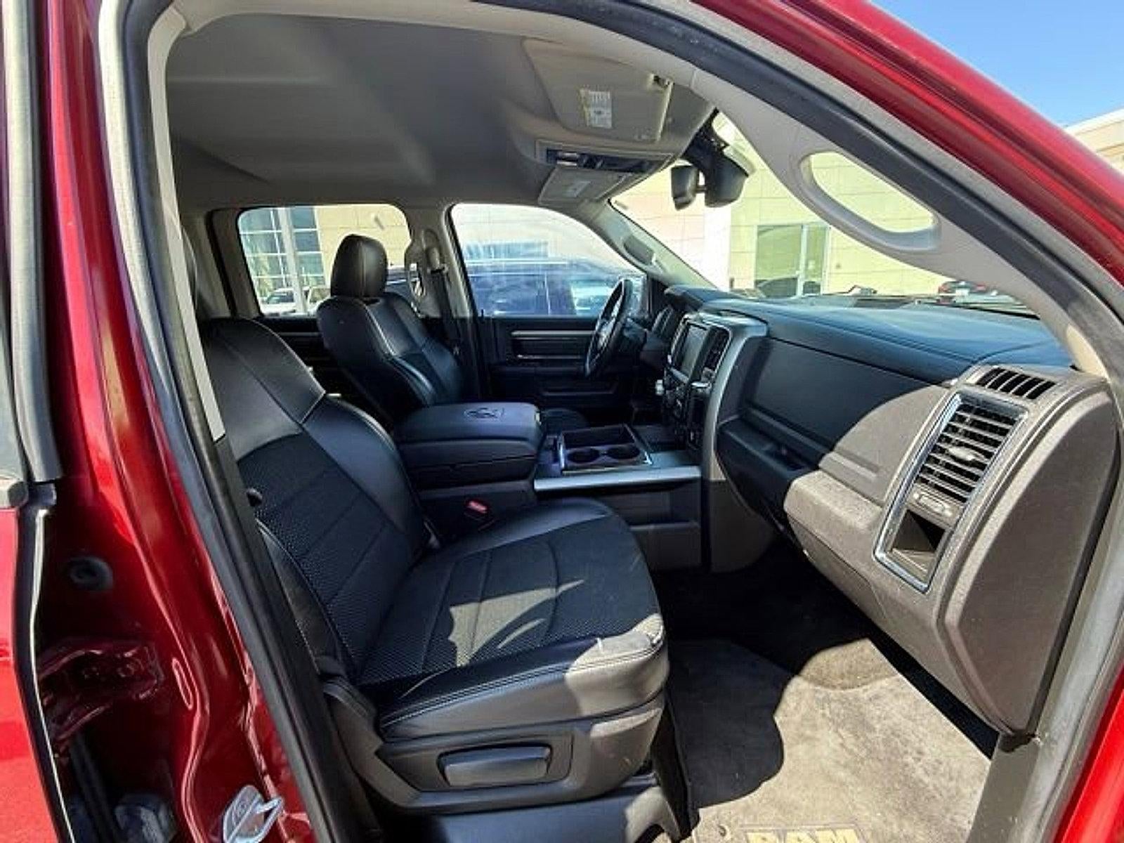 2014 RAM 1500 4WD Crew Cab 5.7 Ft Box Sport