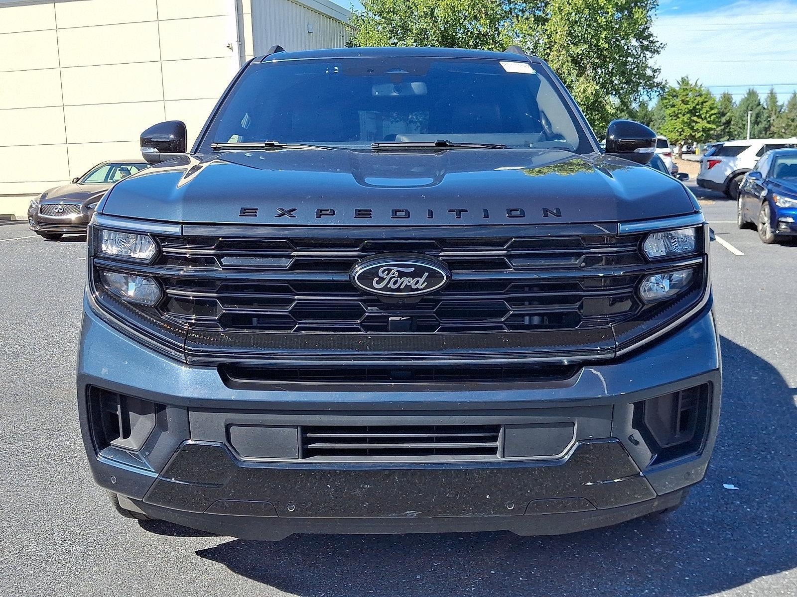 2025 Ford Expedition Max Platinum 4x4