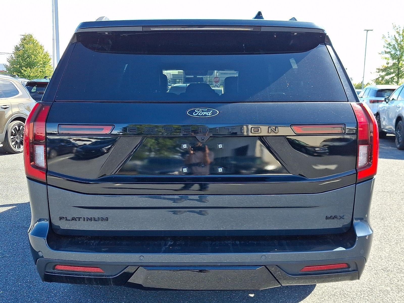 2025 Ford Expedition Max Platinum 4x4