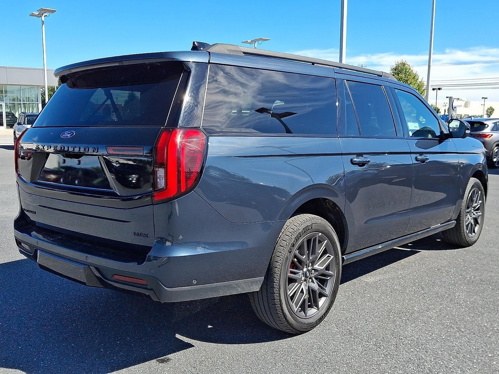 2025 Ford Expedition Max Platinum 4x4