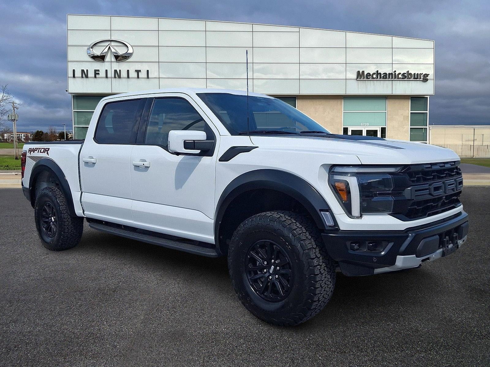 2025 Ford F-150 Raptor 4WD SuperCrew 5.5' Box