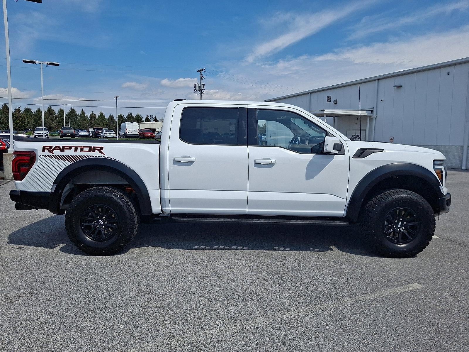 2025 Ford F-150 Raptor 4WD SuperCrew 5.5' Box