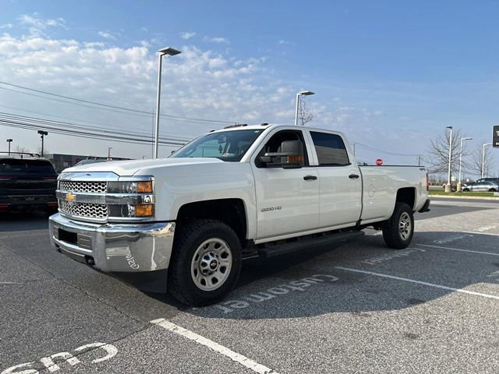 2019 Chevrolet Silverado 3500 HD Crew Cab Long Box 4-Wheel Drive Work Truck