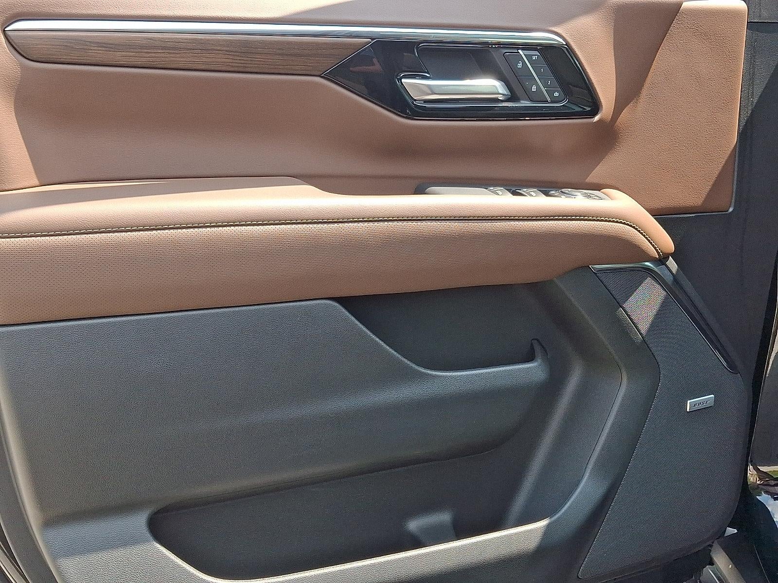 2026 Chevrolet Suburban High Country - Photo 14