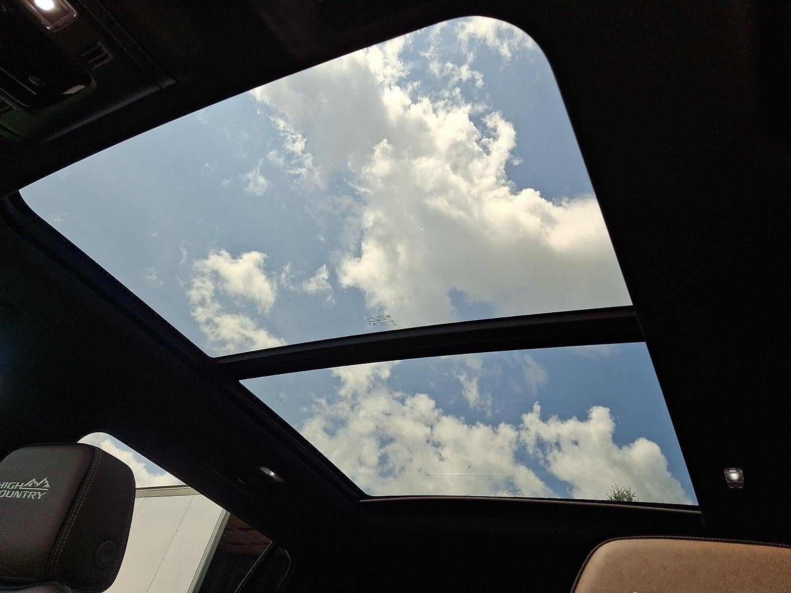 2026 Chevrolet Suburban High Country - Photo 16