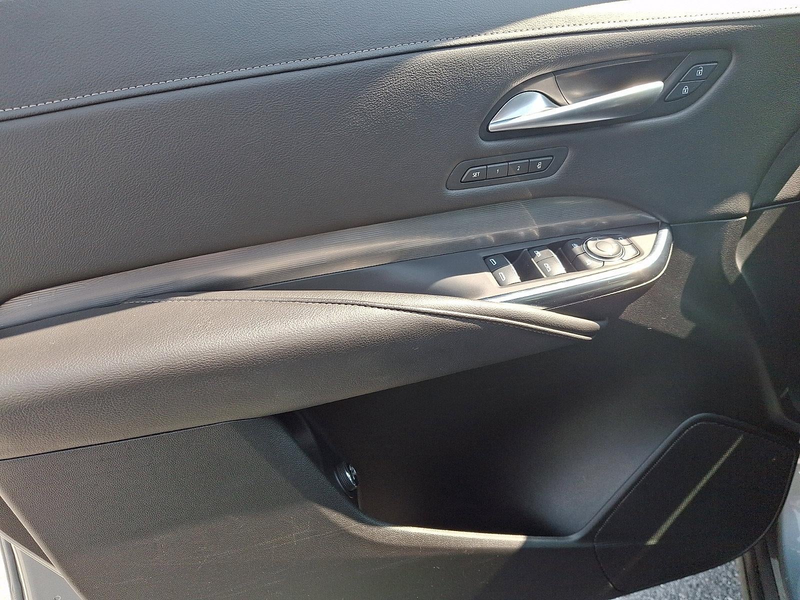 2025 Cadillac XT4 AWD 4dr Premium Luxury