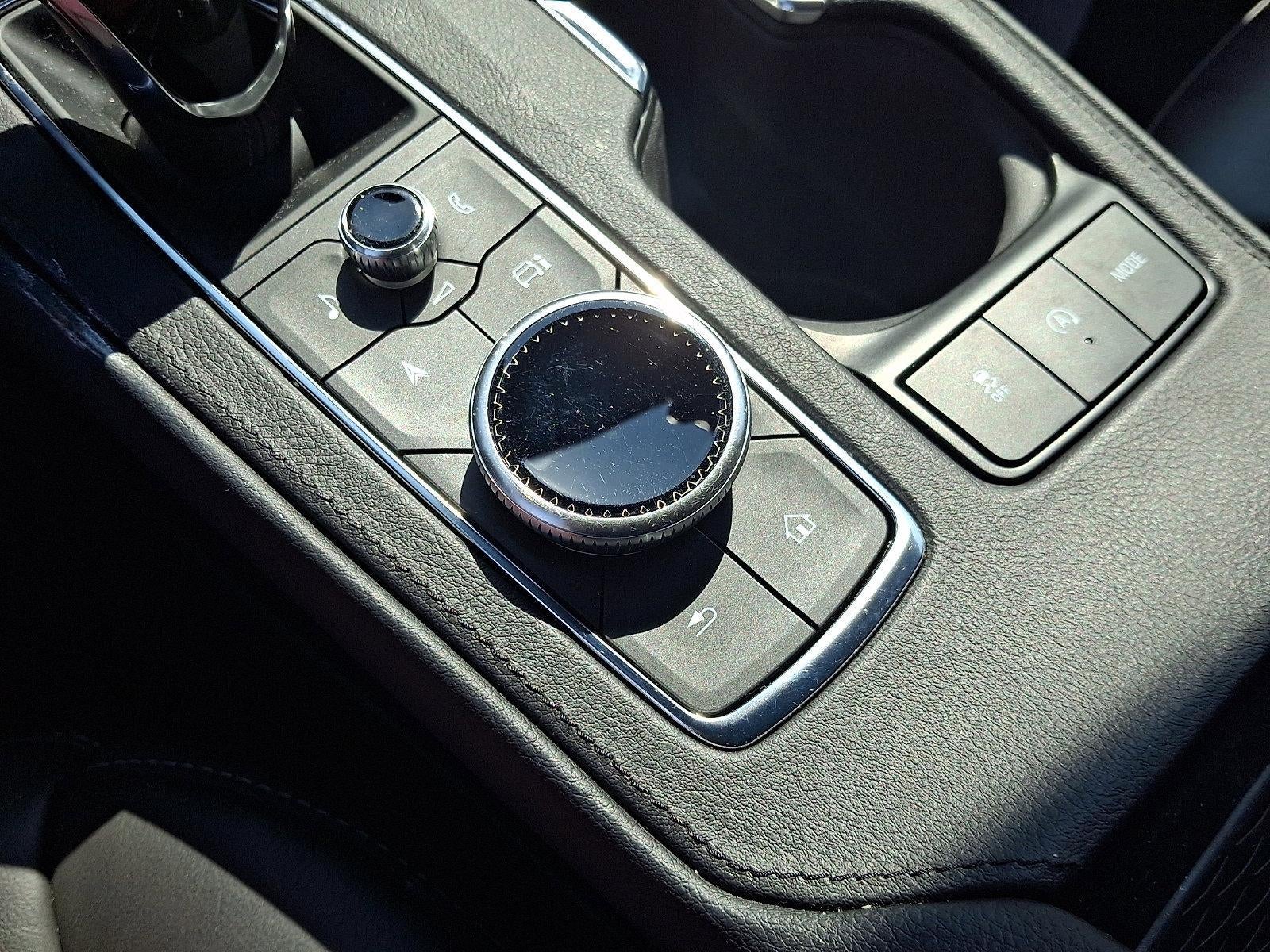 2025 Cadillac XT4 AWD 4dr Premium Luxury