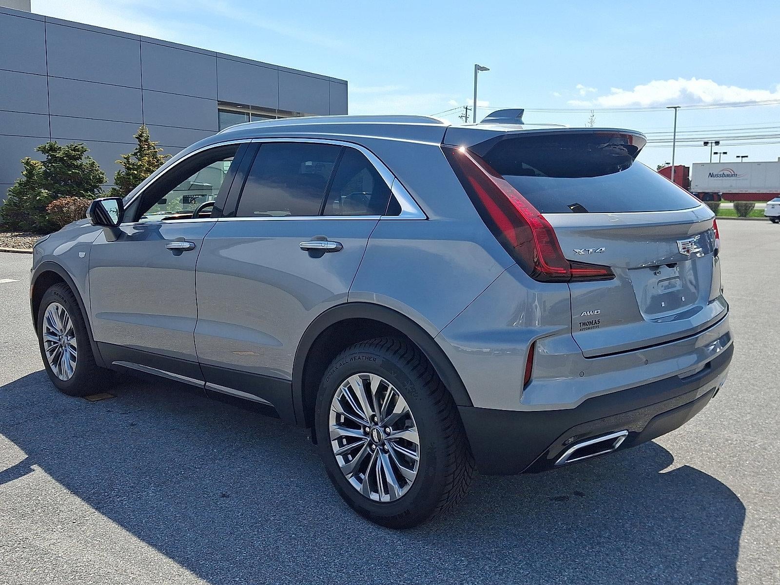 2025 Cadillac XT4 AWD 4dr Premium Luxury