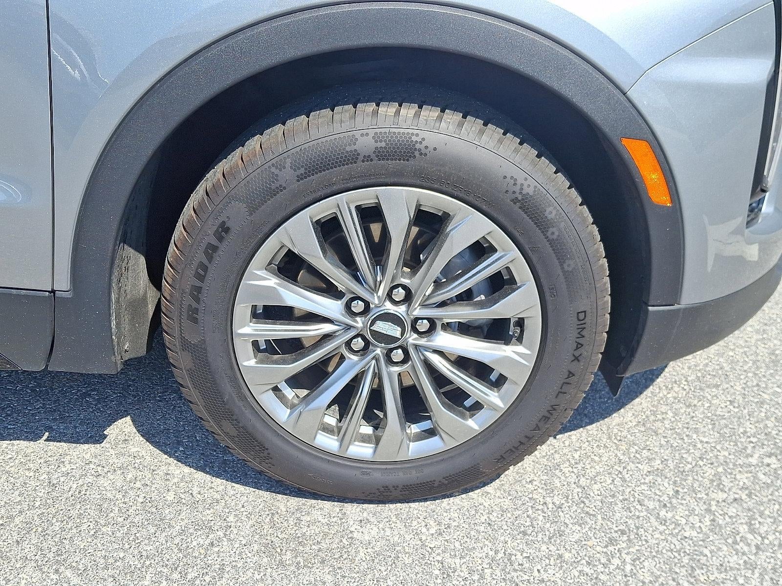 2025 Cadillac XT4 AWD 4dr Premium Luxury