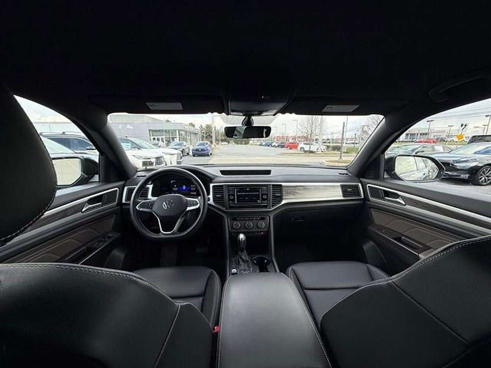 2023 Volkswagen Atlas Cross Sport 2.0T SE 4MOTION