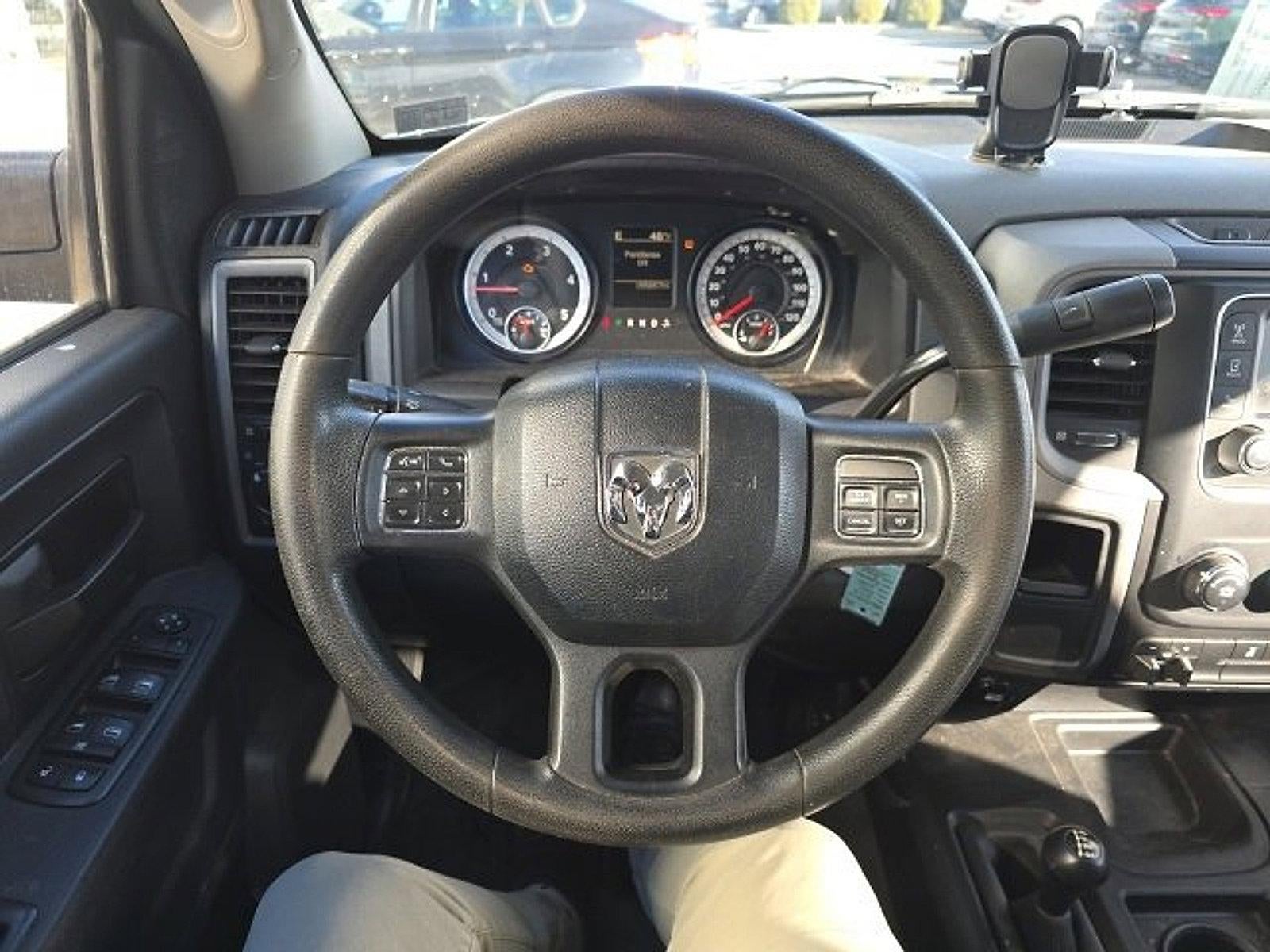 2014 RAM 2500 4WD Crew Cab 6.4 Ft Box Tradesman