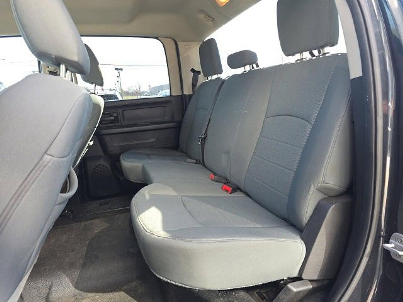 2014 RAM 2500 4WD Crew Cab 6.4 Ft Box Tradesman