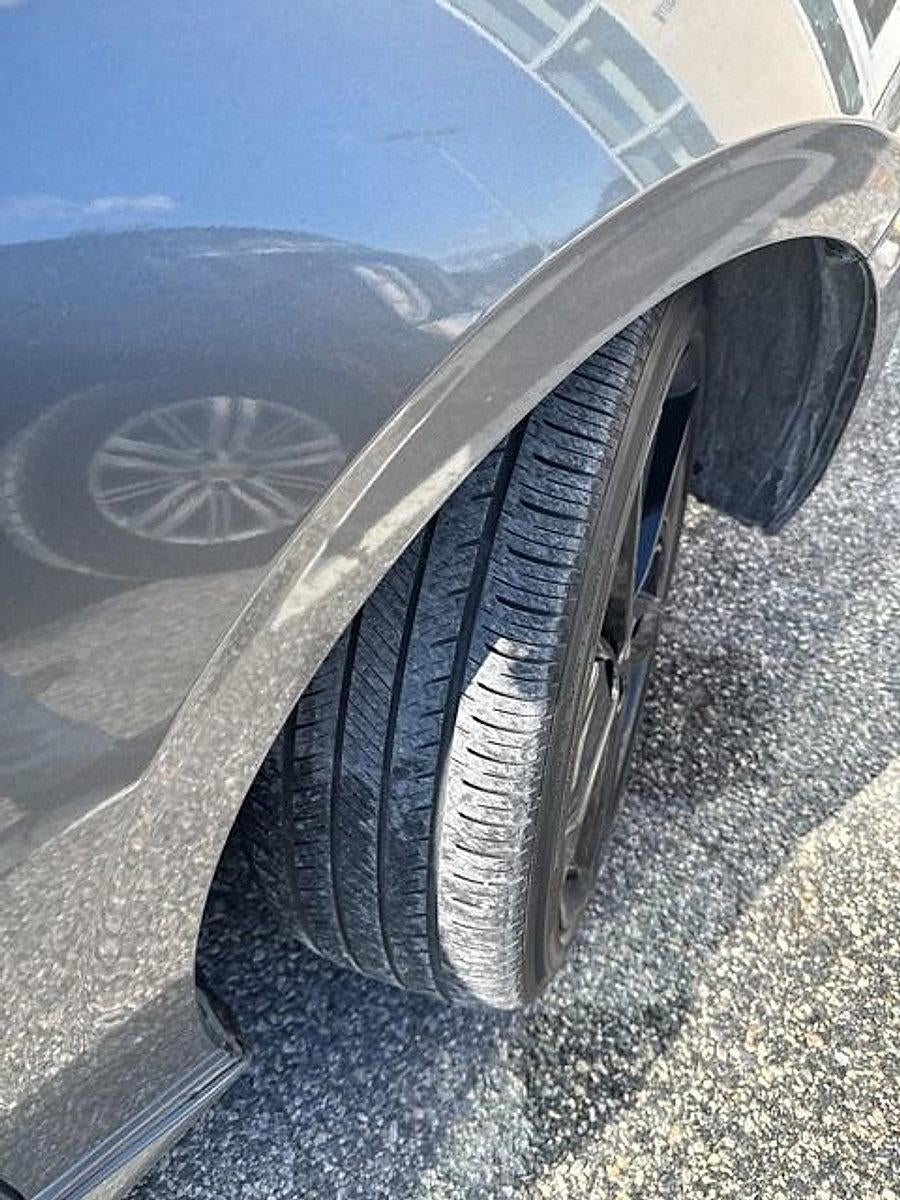 2023 Nissan Sentra SR CVT