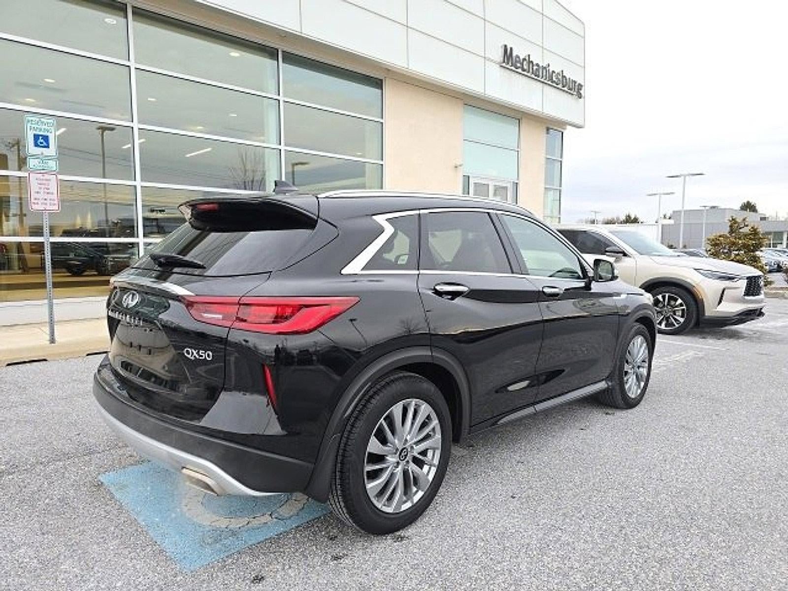 2023 INFINITI QX50 LUXE AWD