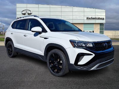 2022 Volkswagen Taos SE 4MOTION