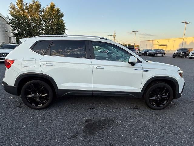 2022 Volkswagen Taos SE 4MOTION