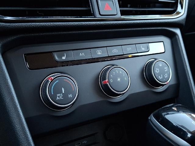 2022 Volkswagen Taos SE 4MOTION