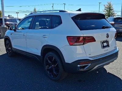 2022 Volkswagen Taos SE 4MOTION