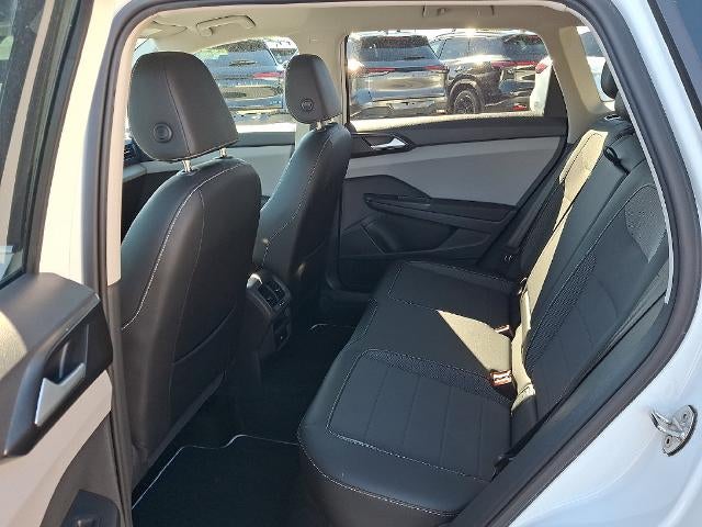 2022 Volkswagen Taos SE 4MOTION