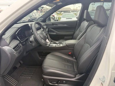 2025 INFINITI QX60 LUXE AWD