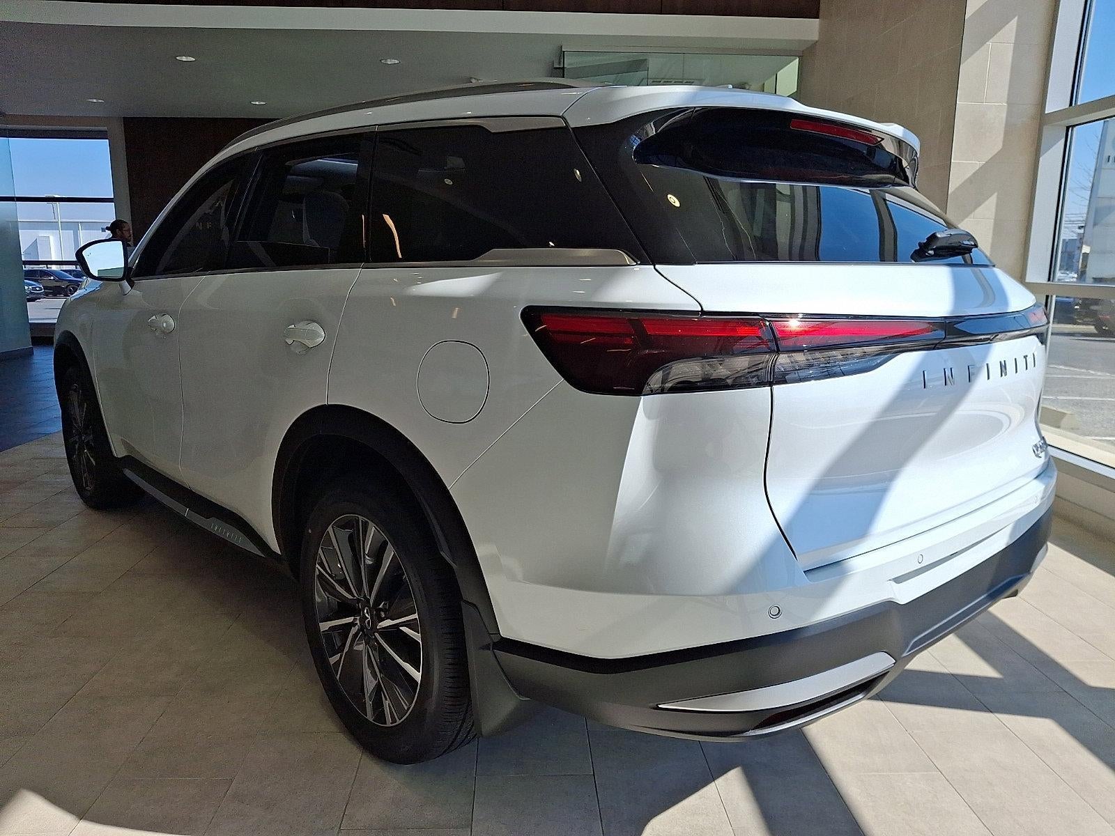 2026 INFINITI QX60 LUXE AWD